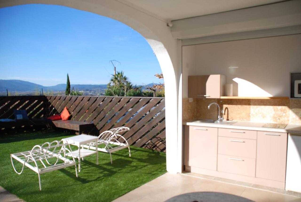Bed and Breakfast Aloasis Grimaud Esterno foto