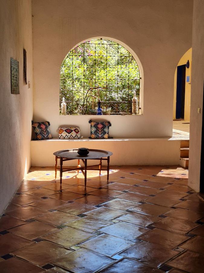 Bed and Breakfast Aloasis Grimaud Esterno foto