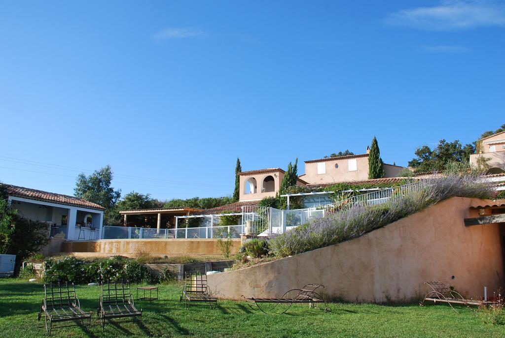 Bed and Breakfast Aloasis Grimaud Esterno foto