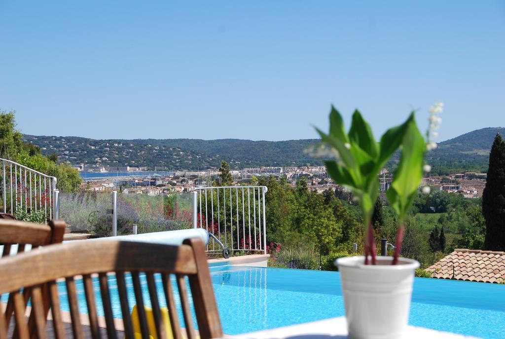 Bed and Breakfast Aloasis Grimaud Esterno foto