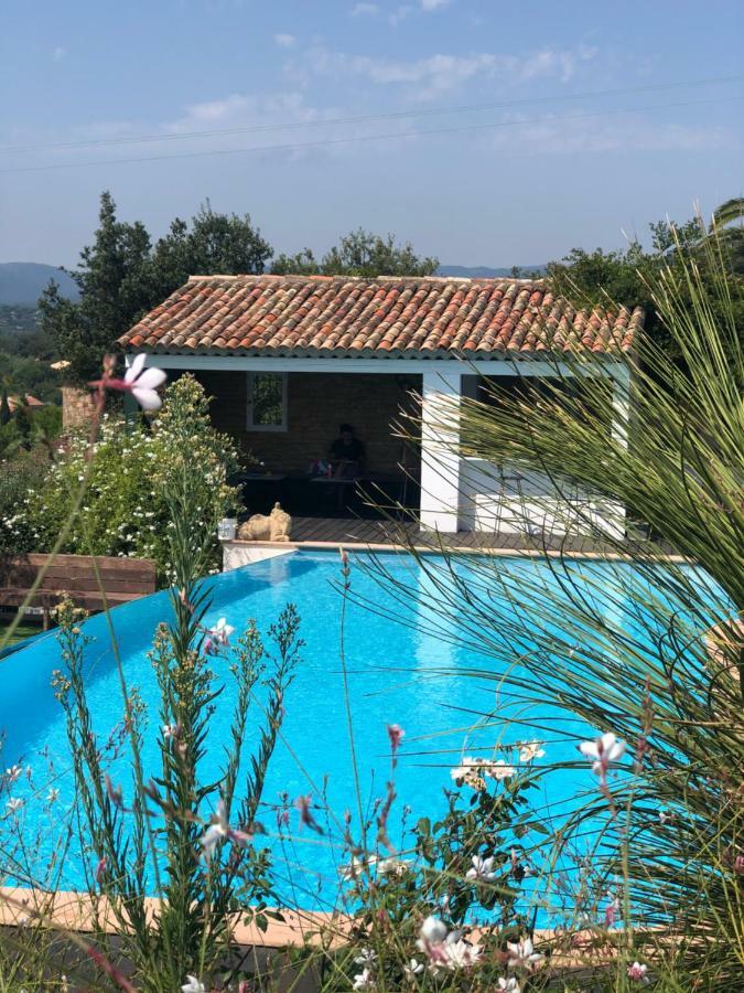 Bed and Breakfast Aloasis Grimaud Esterno foto